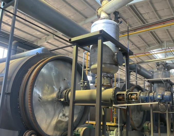 废轮胎炼油设备生产厂家 全连续式裂解设备 润达环保源头厂家定制